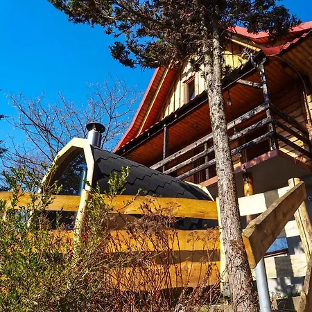 Pod Zarem Villa *