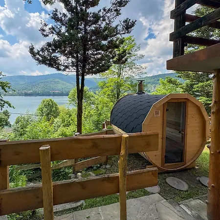 Pod Zarem Villa *